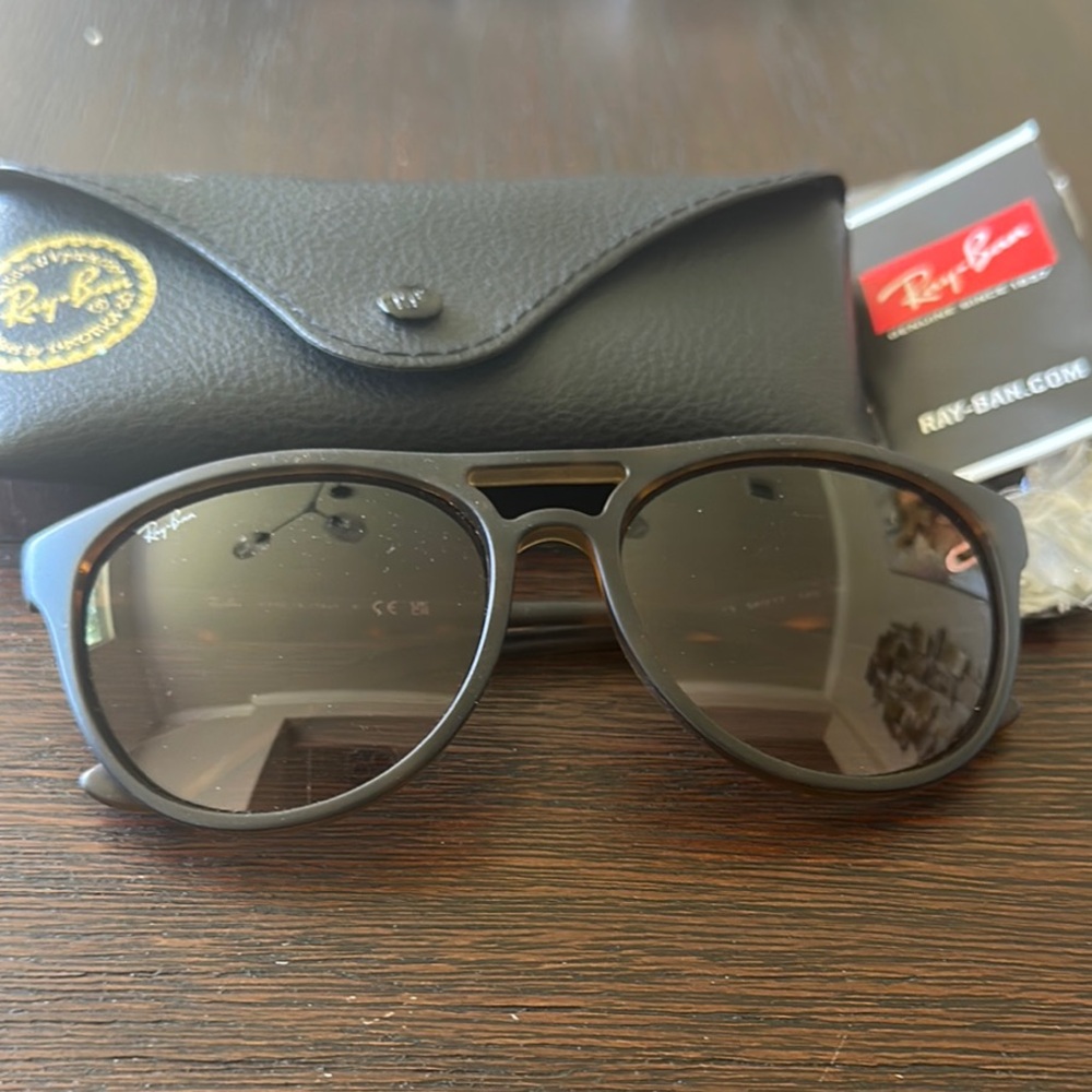 New! Ray-Ban Sunglasses